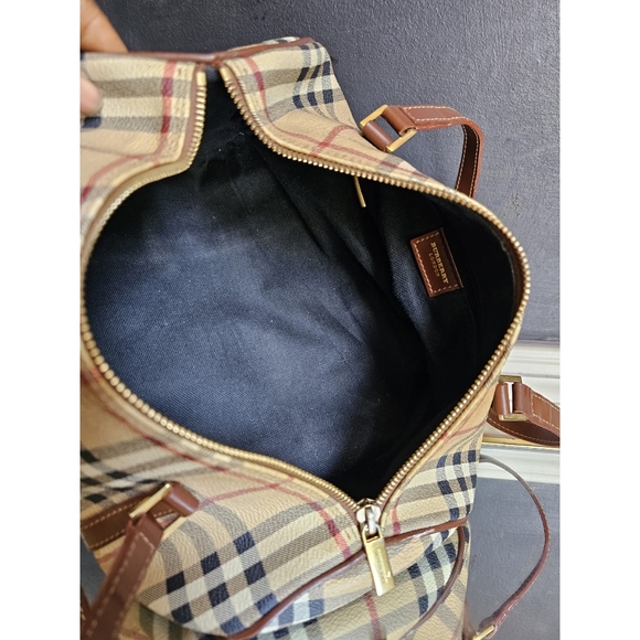 Burberry Barrel Leather Handbag - Picture 11 of 11
